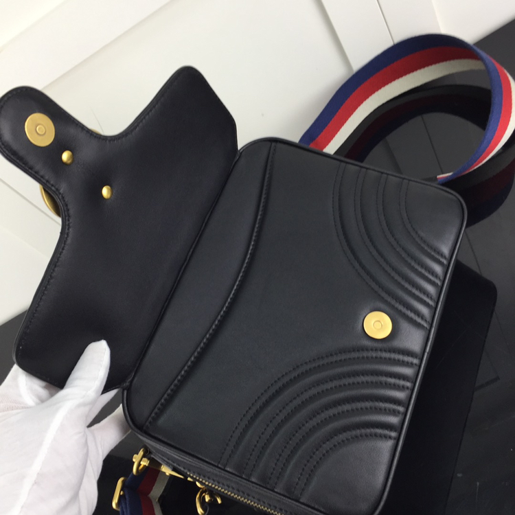 Gucci Satchel Bags